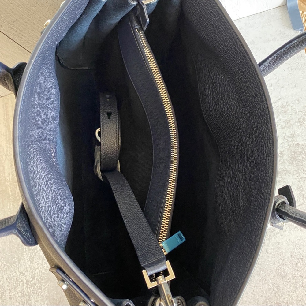 Yves Saint Laurent Sac De Jour Souple Bag - Navy - Picture 6 of 10